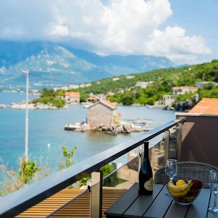 Family House Bjelila Villa Tivat Dış mekan fotoğraf