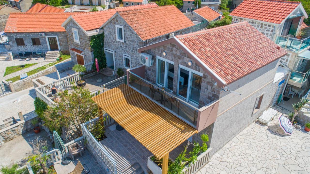 Family House Bjelila Villa Tivat Dış mekan fotoğraf