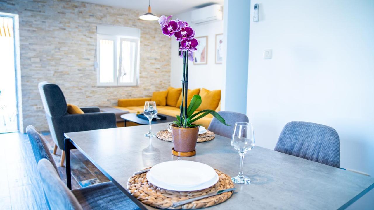 Family House Bjelila Villa Tivat Dış mekan fotoğraf