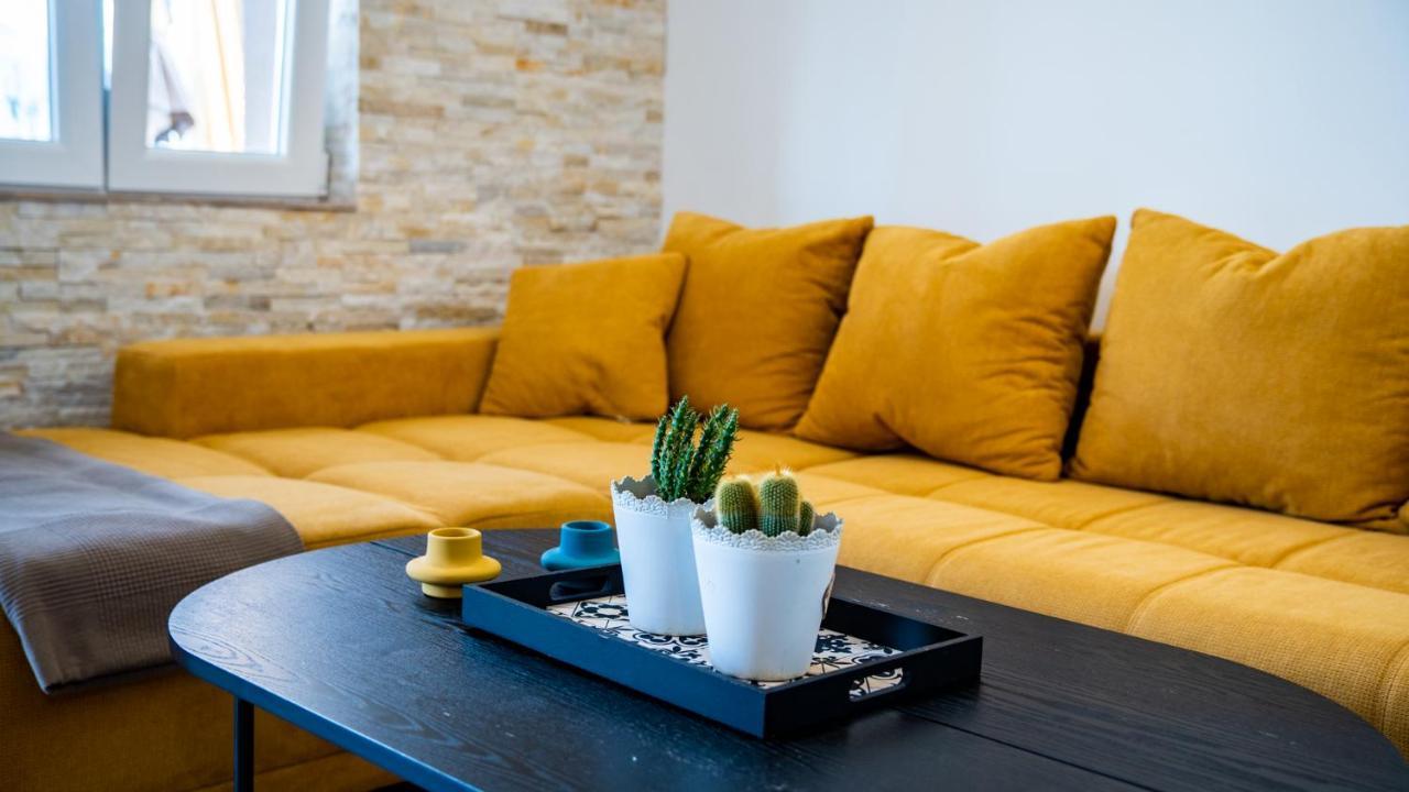 Family House Bjelila Villa Tivat Dış mekan fotoğraf