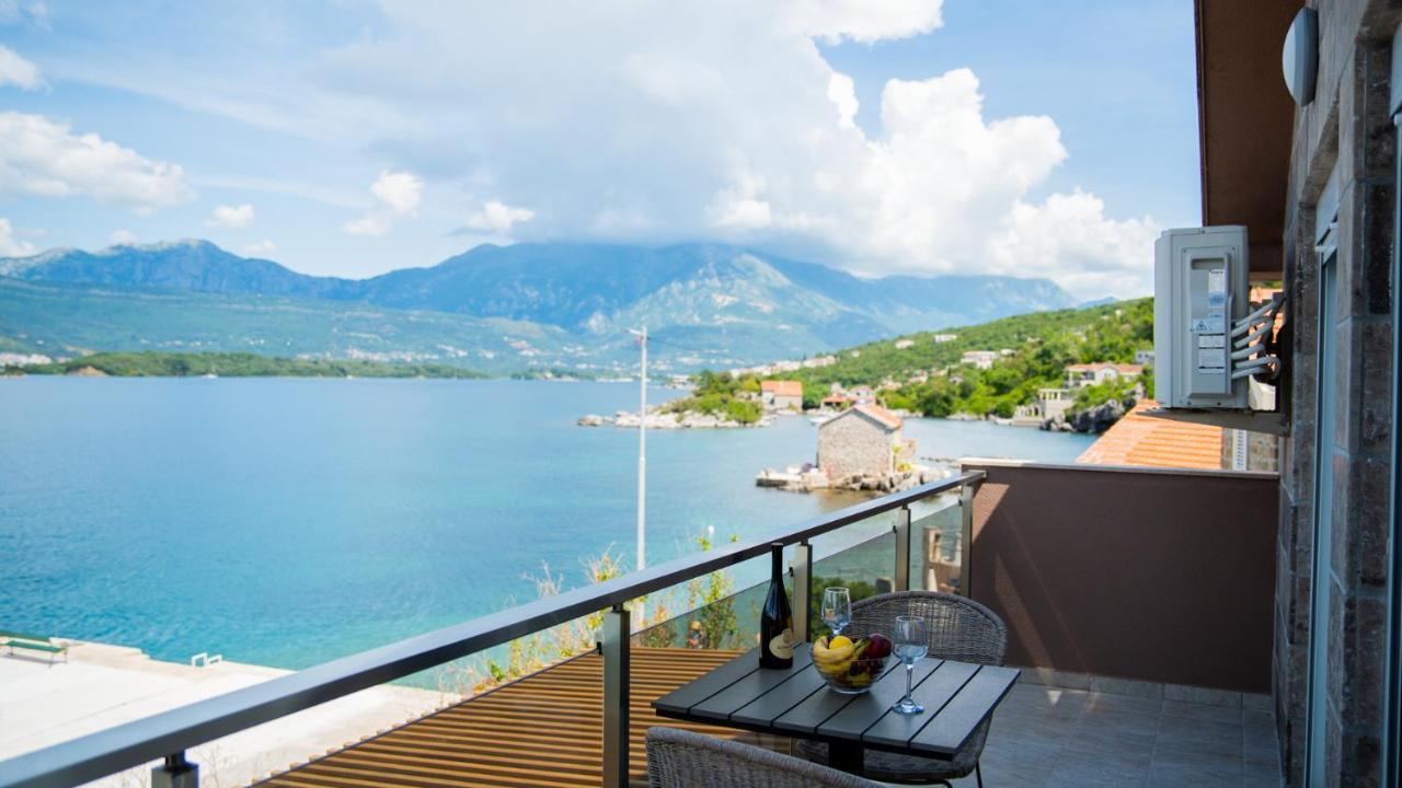 Family House Bjelila Villa Tivat Dış mekan fotoğraf