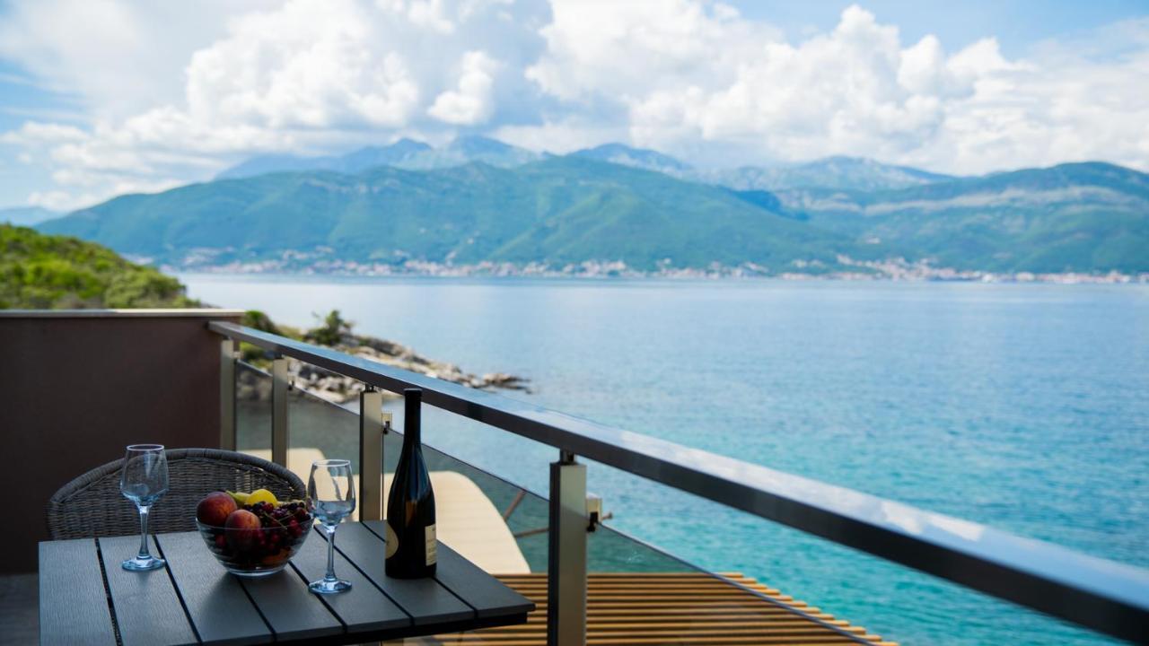 Family House Bjelila Villa Tivat Dış mekan fotoğraf
